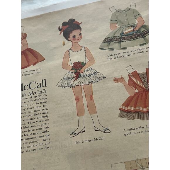 Vtg 1961 Betsy McCall Magazine Print Ad Paper Doll Brunette Retro Beauty Clinic - Picture 2 of 3